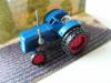 Mehlhose 58 blau Traktor Famulus mit Zwillingsbereifung TT 1:120