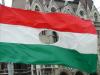 Magyar zszl a Parlament eltt