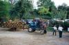 50 franciaorszg Bourgogne Pernand Vergeles sz l betakar t traktor k sznvny kazalba rakott Benaton kidob Farm 39 S udvar