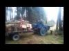 Traktor Zetor 25 veze jeden strom