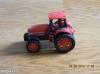 Piros manyag traktor kb 10 cm